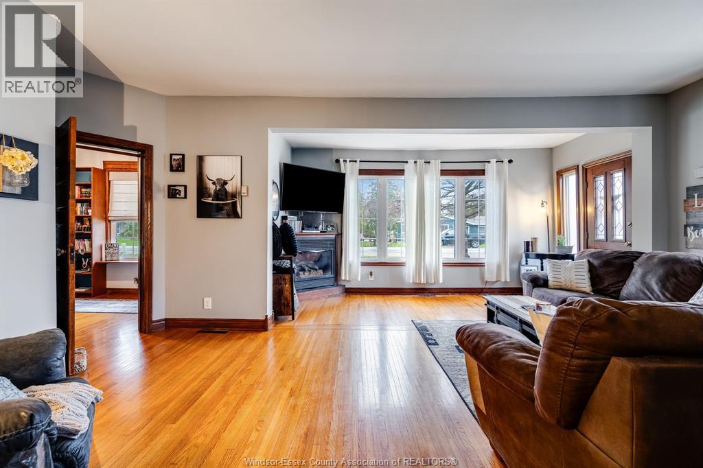 151 Belle River Road, Cottam, Ontario  N0R 1B0 - Photo 5 - 26007240