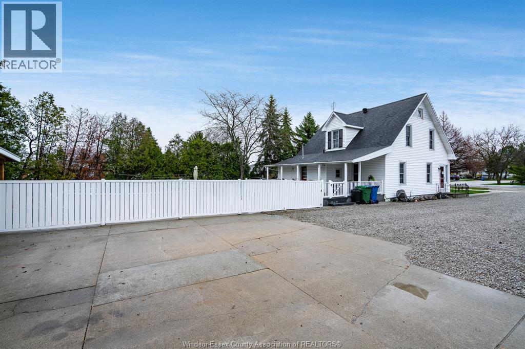 151 Belle River Road, Cottam, Ontario  N0R 1B0 - Photo 37 - 26007240