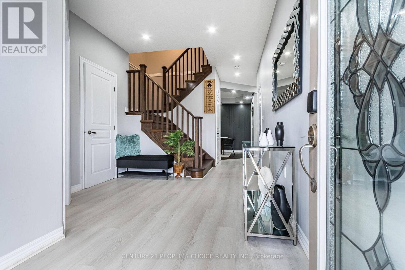 147 Garinger Crescent, Hamilton, Ontario  L0R 1C0 - Photo 7 - X12965810