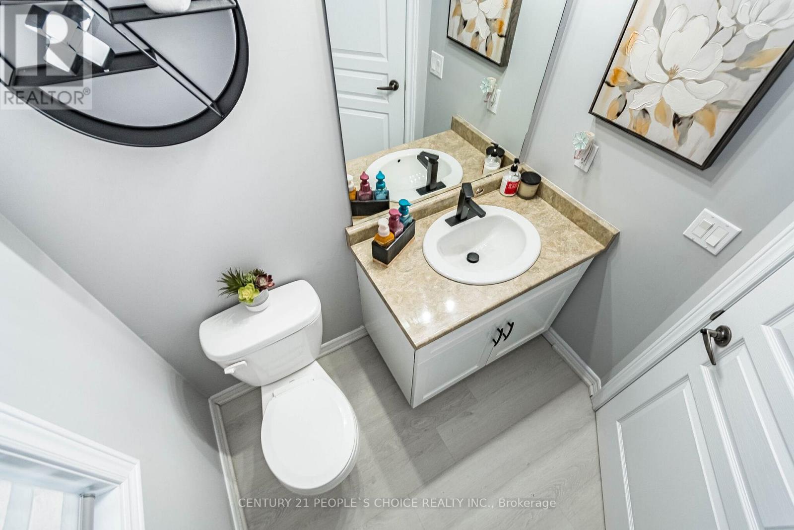 147 Garinger Crescent, Hamilton, Ontario  L0R 1C0 - Photo 9 - X12965810