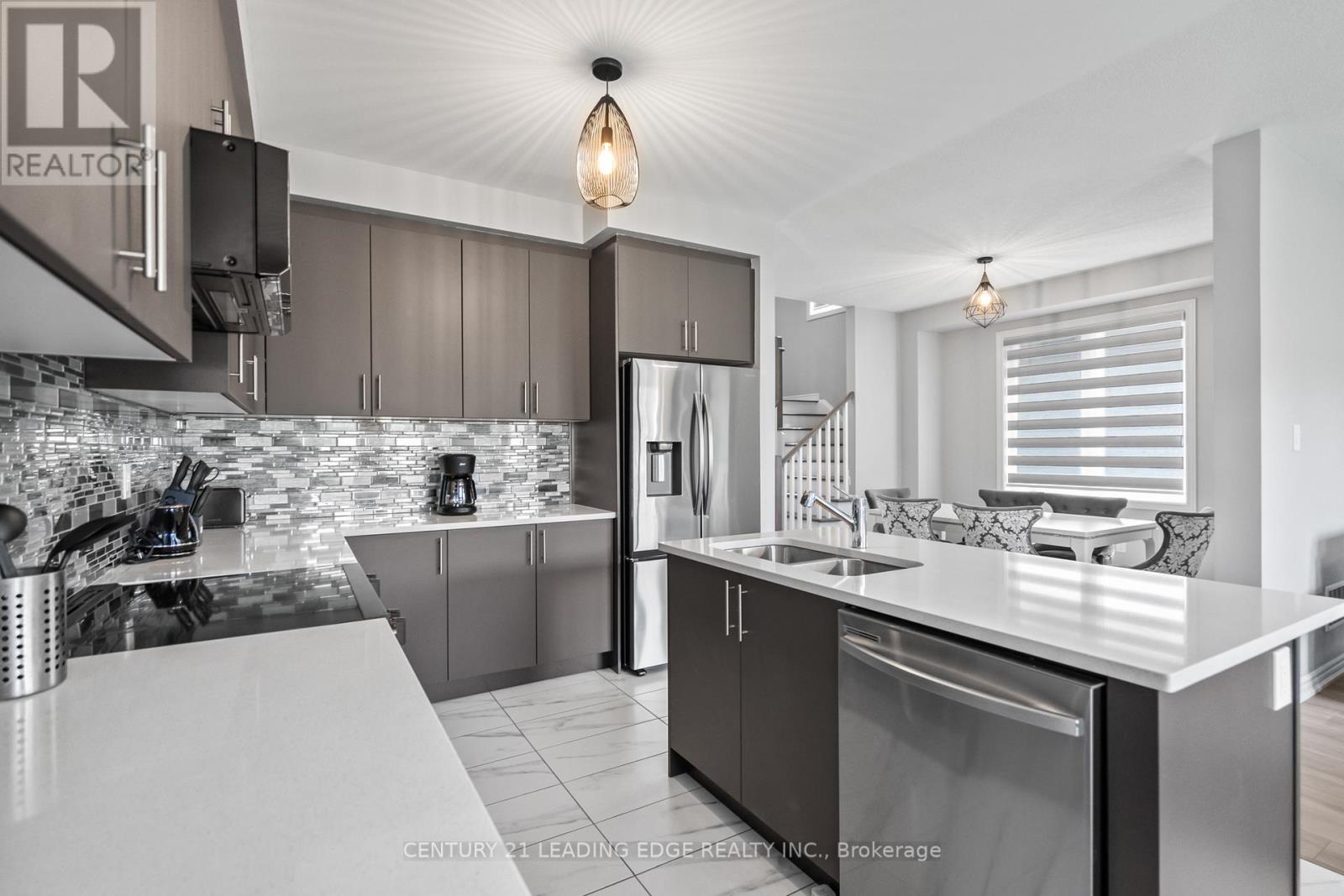 1097 Trailsview Avenue, Cobourg, Ontario  K9A 4J5 - Photo 11 - X12965822