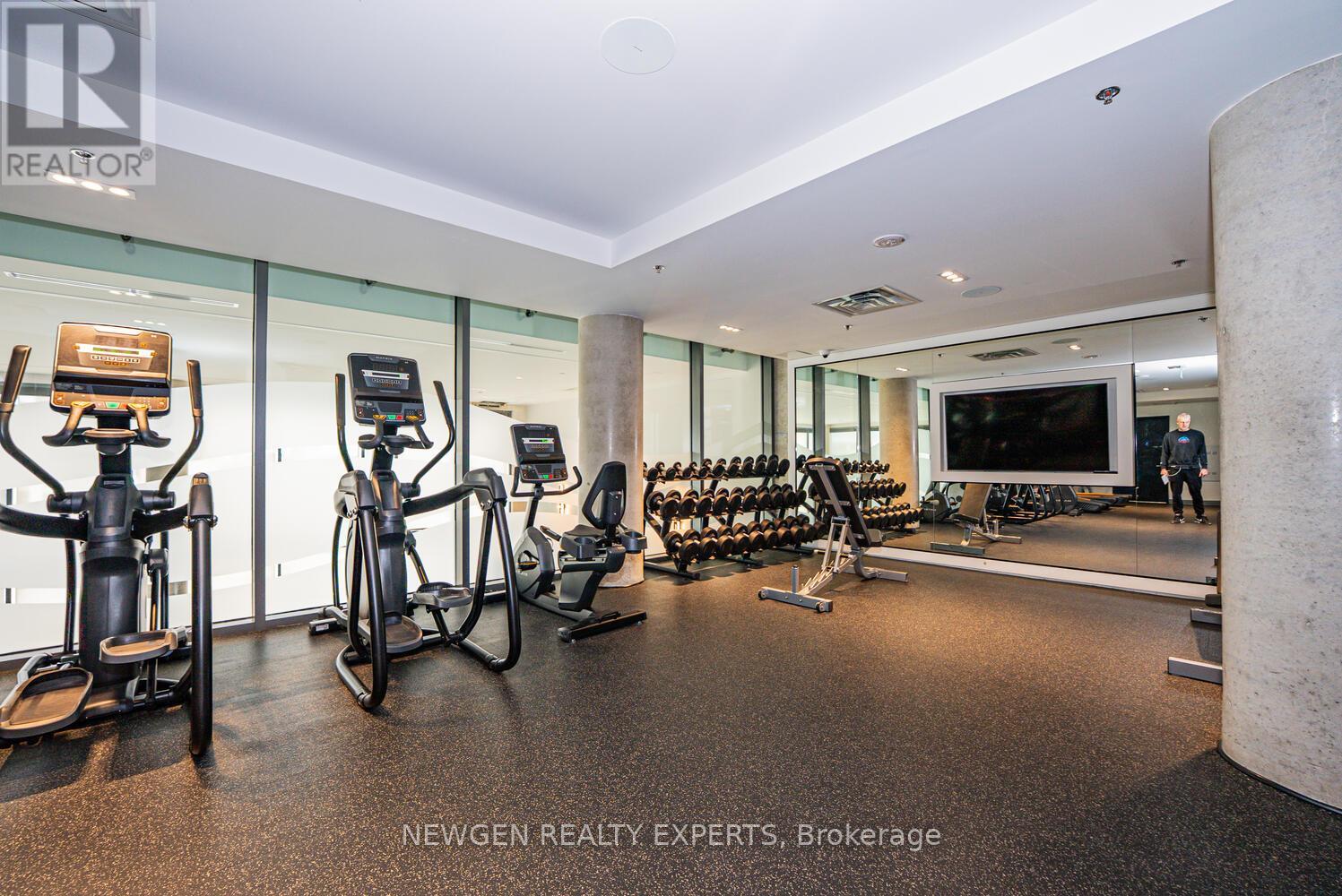 909 - 5 Wellington Street S, Kitchener, Ontario  N2G 0E3 - Photo 39 - X12965894