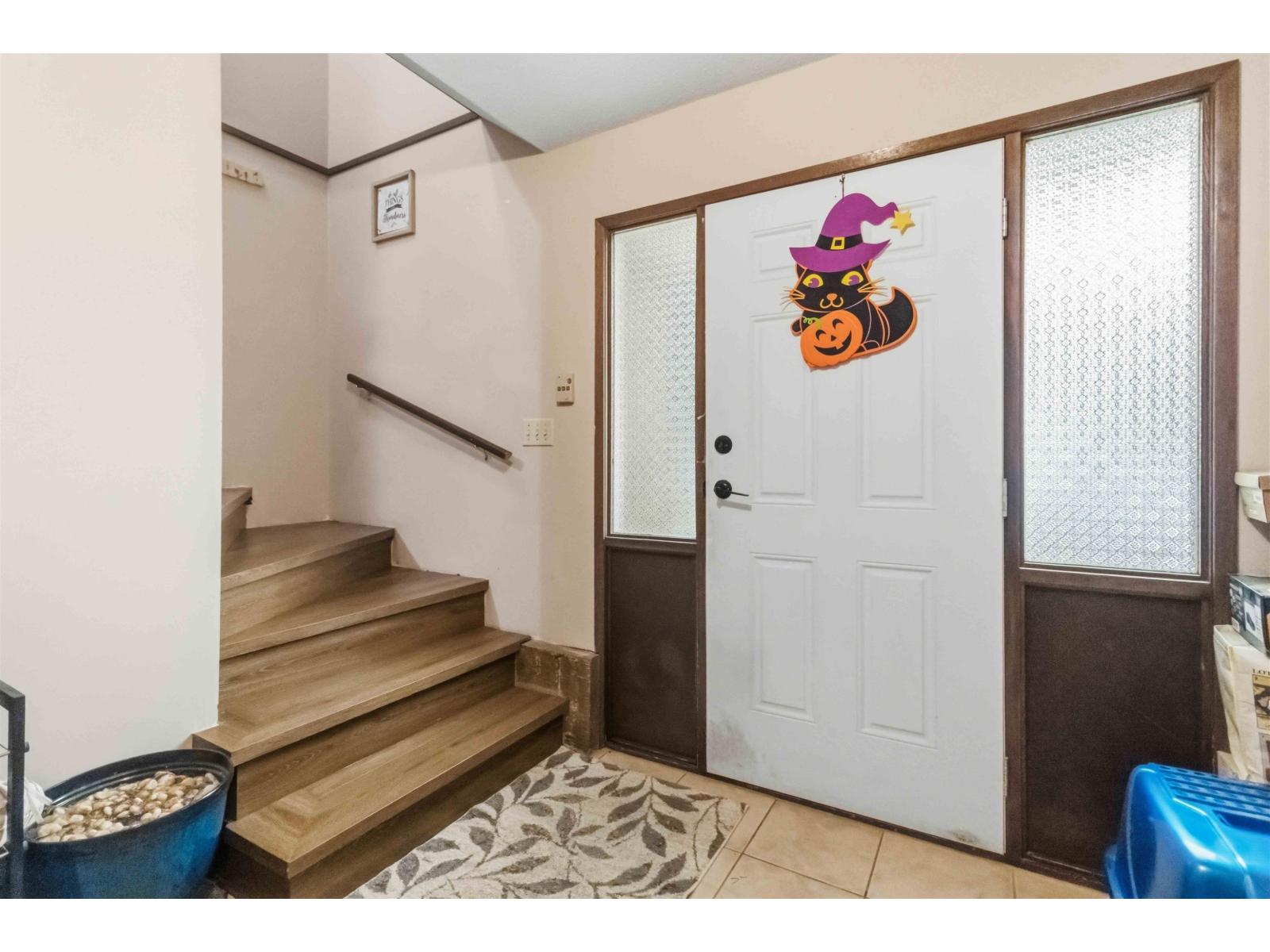 3273 Cheam Drive, Abbotsford, British Columbia  V2T 4Y8 - Photo 5 - R3104788