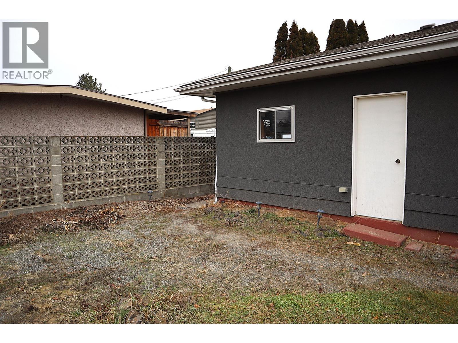 1736 Happyvale Avenue Kamloops Photo 30