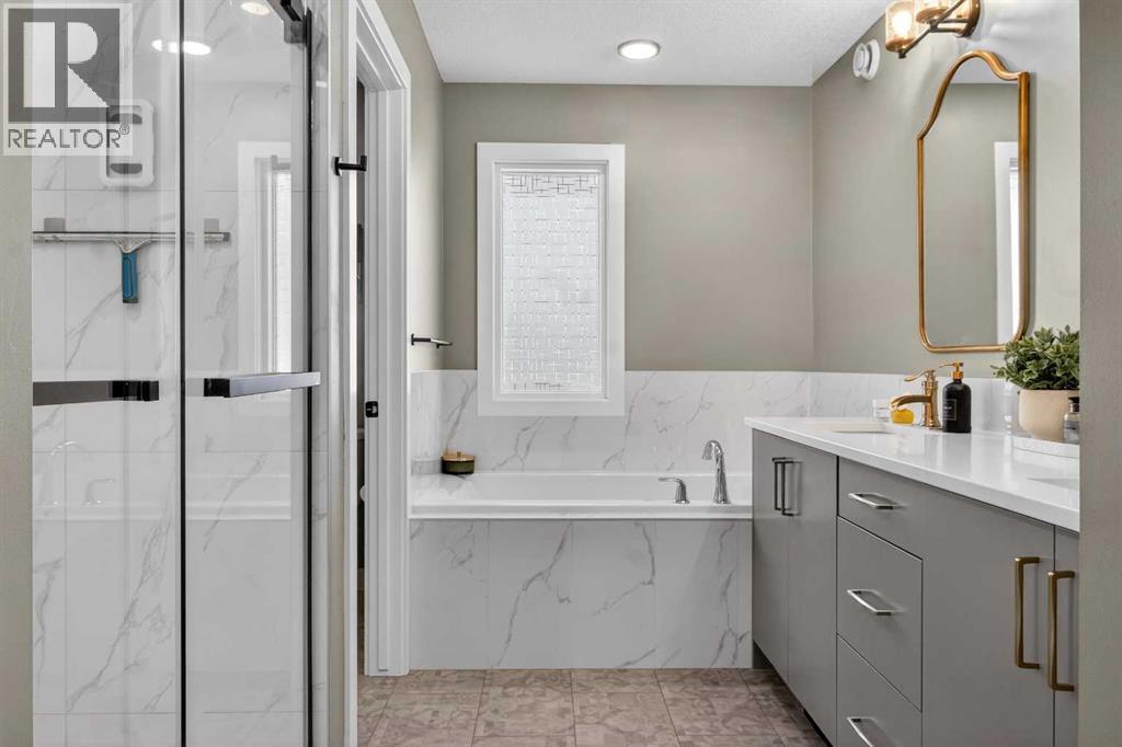 96 Emberside Glen, Cochrane, Alberta  T4C 2L7 - Photo 18 - A2296010