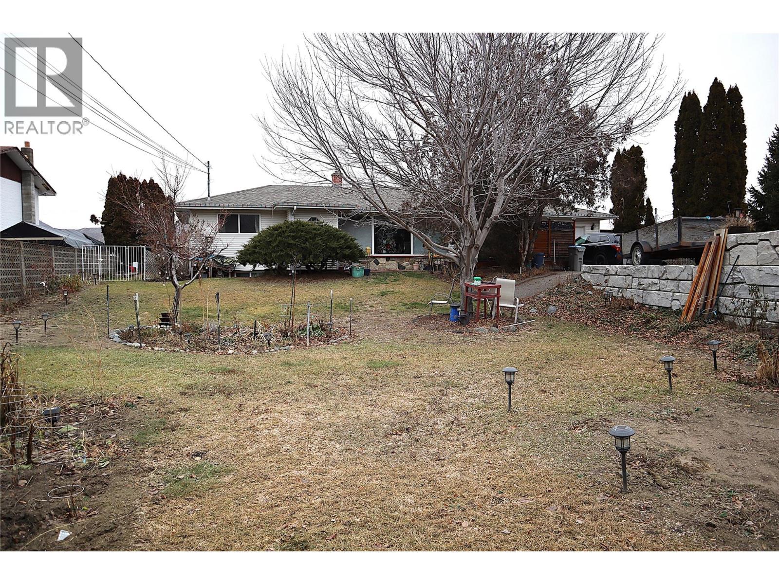 1736 Happyvale Avenue Kamloops Photo 37