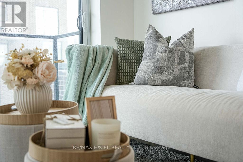 318 - 128 Fairview Mall Drive, Toronto, Ontario  M2J 0E8 - Photo 18 - C12965234