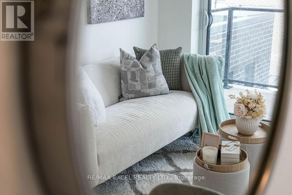 318 - 128 Fairview Mall Drive, Toronto, Ontario  M2J 0E8 - Photo 10 - C12965234