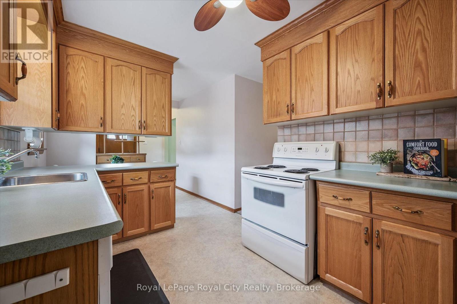 10 Paul Avenue, Guelph, Ontario  N1E 1S2 - Photo 16 - X12966024