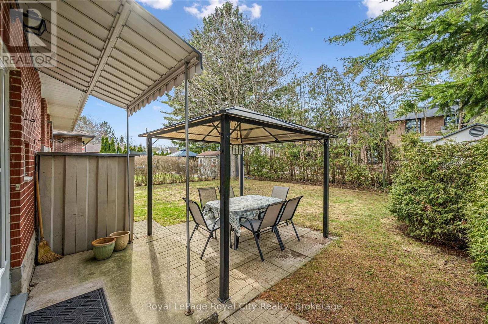 10 Paul Avenue, Guelph, Ontario  N1E 1S2 - Photo 35 - X12966024