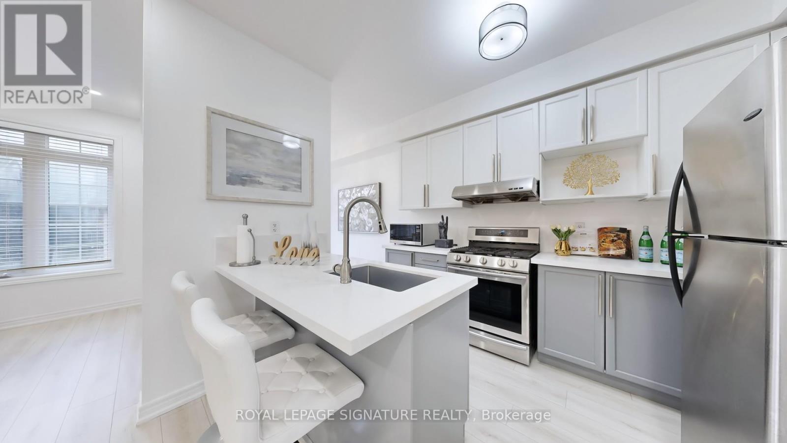 2864 Bur Oak Avenue, Markham, Ontario  L6B 1E4 - Photo 8 - N12964514