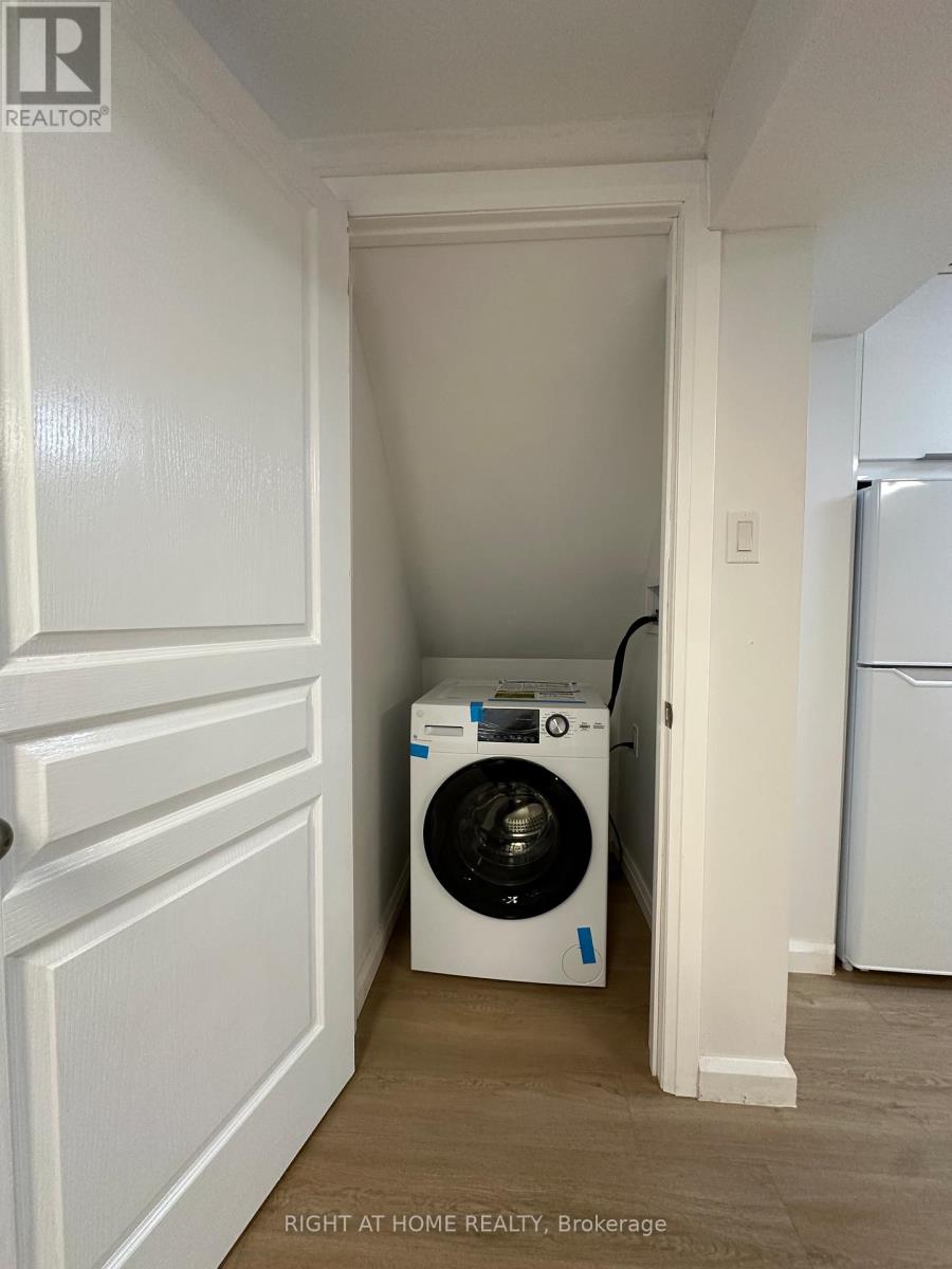 Basement - 63 Innisbrook Crescent, Markham, Ontario  L3T 5A9 - Photo 9 - N12963994