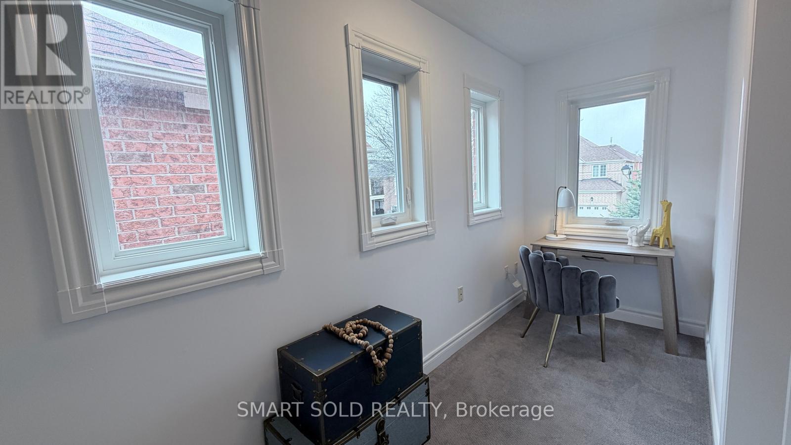 3 Manorwood Drive, Markham, Ontario  L6C 2S9 - Photo 11 - N12962864