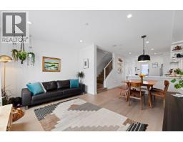 215 311 E 16TH AVENUE, Vancouver, British Columbia