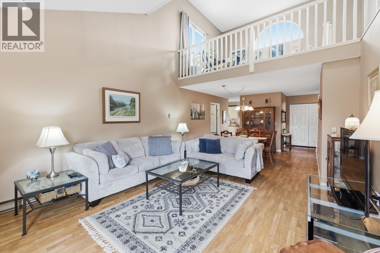 906 Roche Point Drive, North Vancouver, British Columbia V7H 2T5 - Photo 10 - R3107336