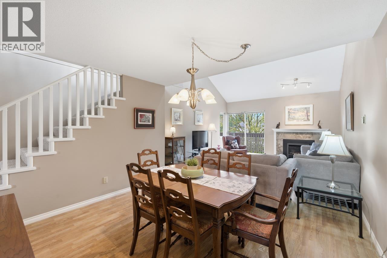 906 Roche Point Drive, North Vancouver, British Columbia V7H 2T5 - Photo 12 - R3107336