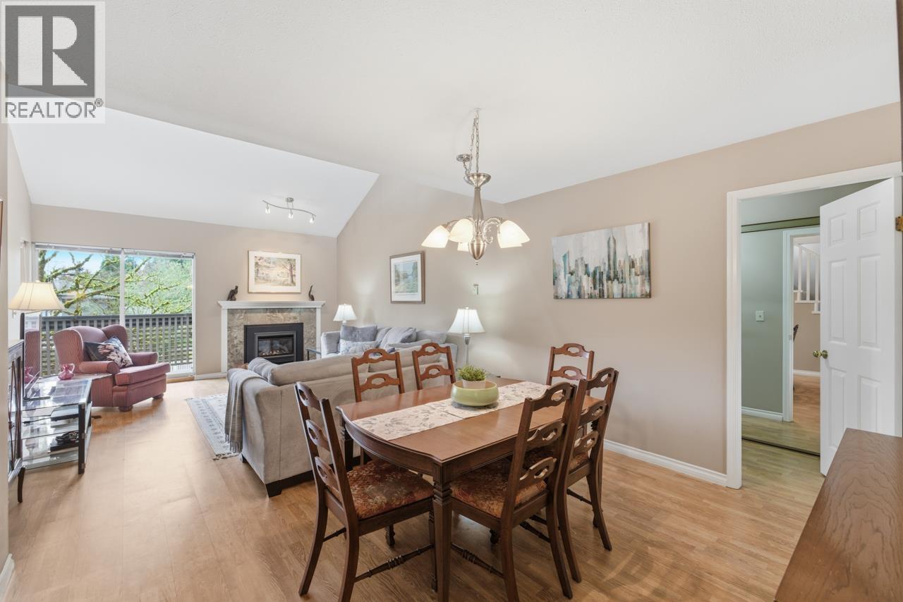 906 Roche Point Drive, North Vancouver, British Columbia V7H 2T5 - Photo 13 - R3107336