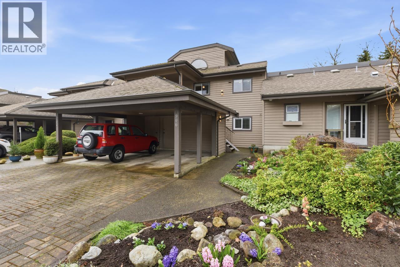 906 Roche Point Drive, North Vancouver, British Columbia V7H 2T5 - Photo 2 - R3107336