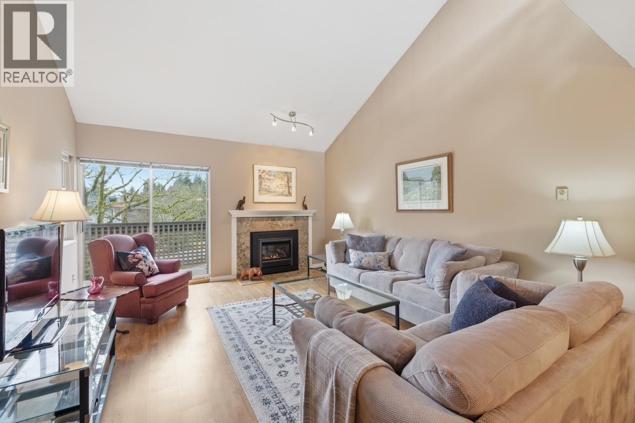 906 Roche Point Drive, North Vancouver, British Columbia V7H 2T5 - Photo 7 - R3107336