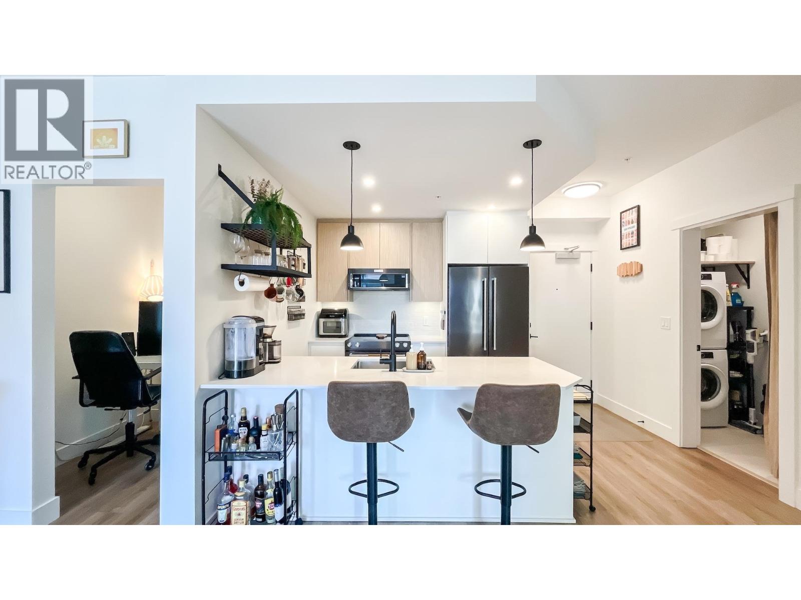 1314 2180 Kelly Avenue, Port Coquitlam, British Columbia  V3C 0S6 - Photo 3 - R3107342