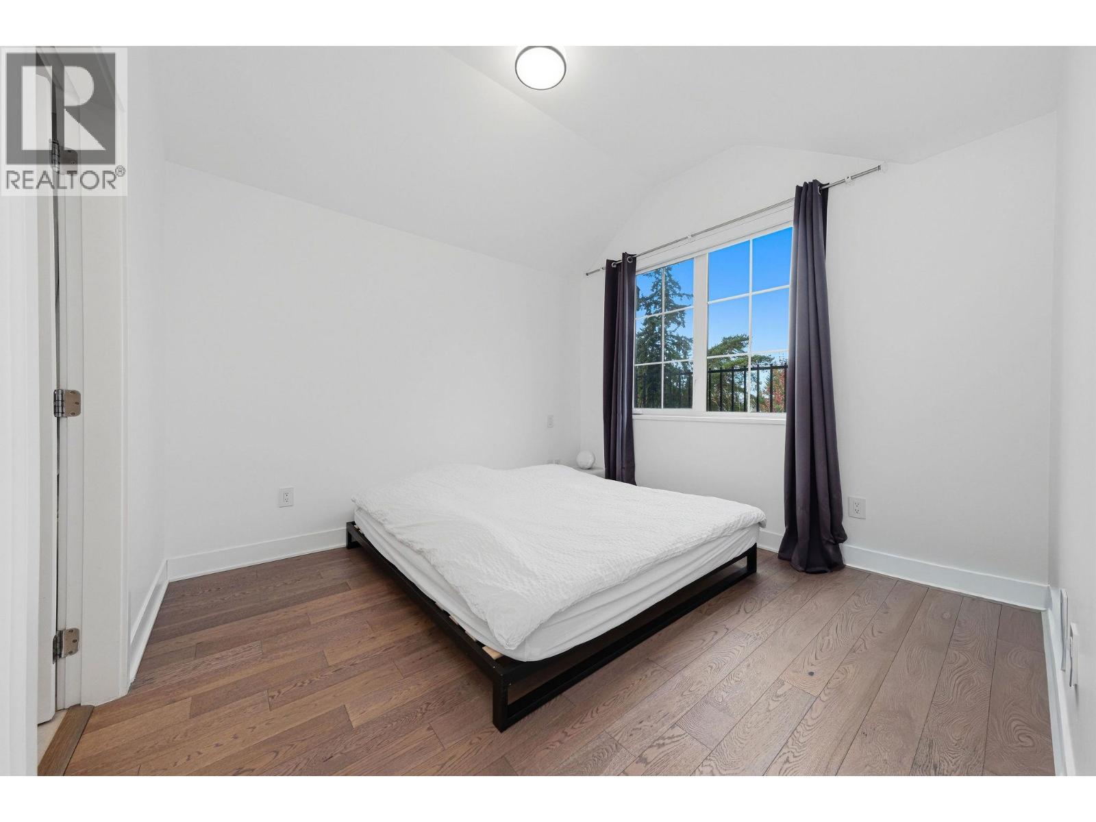 119 2070 Curling Road, North Vancouver, British Columbia  V7P 0C9 - Photo 13 - R3107343