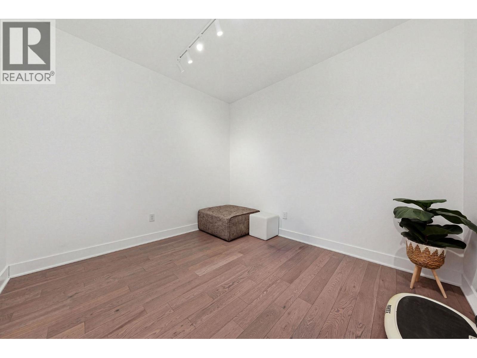 119 2070 Curling Road, North Vancouver, British Columbia  V7P 0C9 - Photo 21 - R3107343