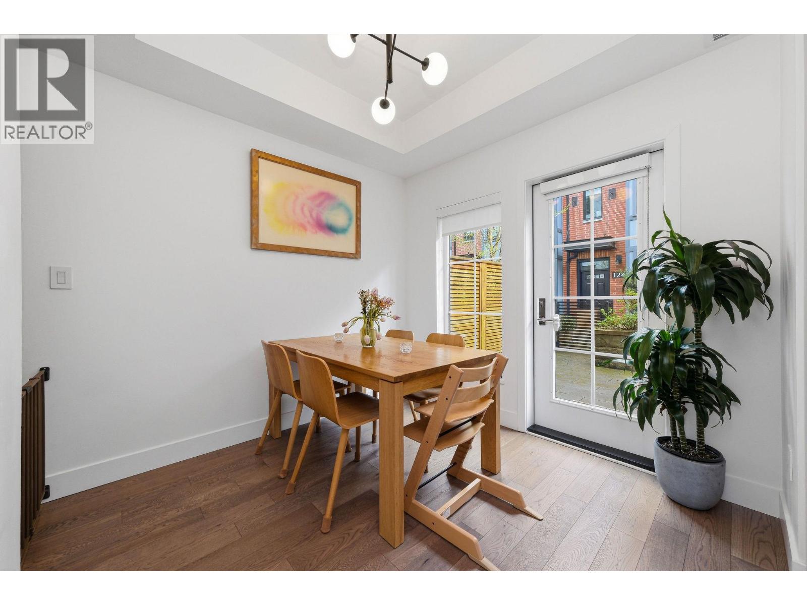 119 2070 Curling Road, North Vancouver, British Columbia  V7P 0C9 - Photo 8 - R3107343