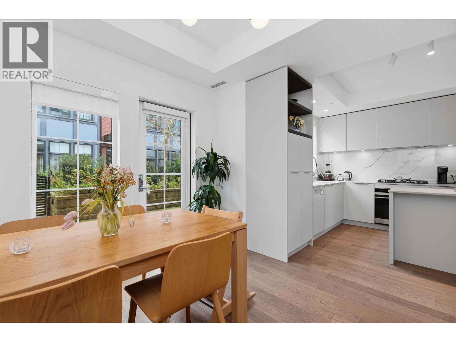 119 2070 Curling Road, North Vancouver, British Columbia  V7P 0C9 - Photo 9 - R3107343