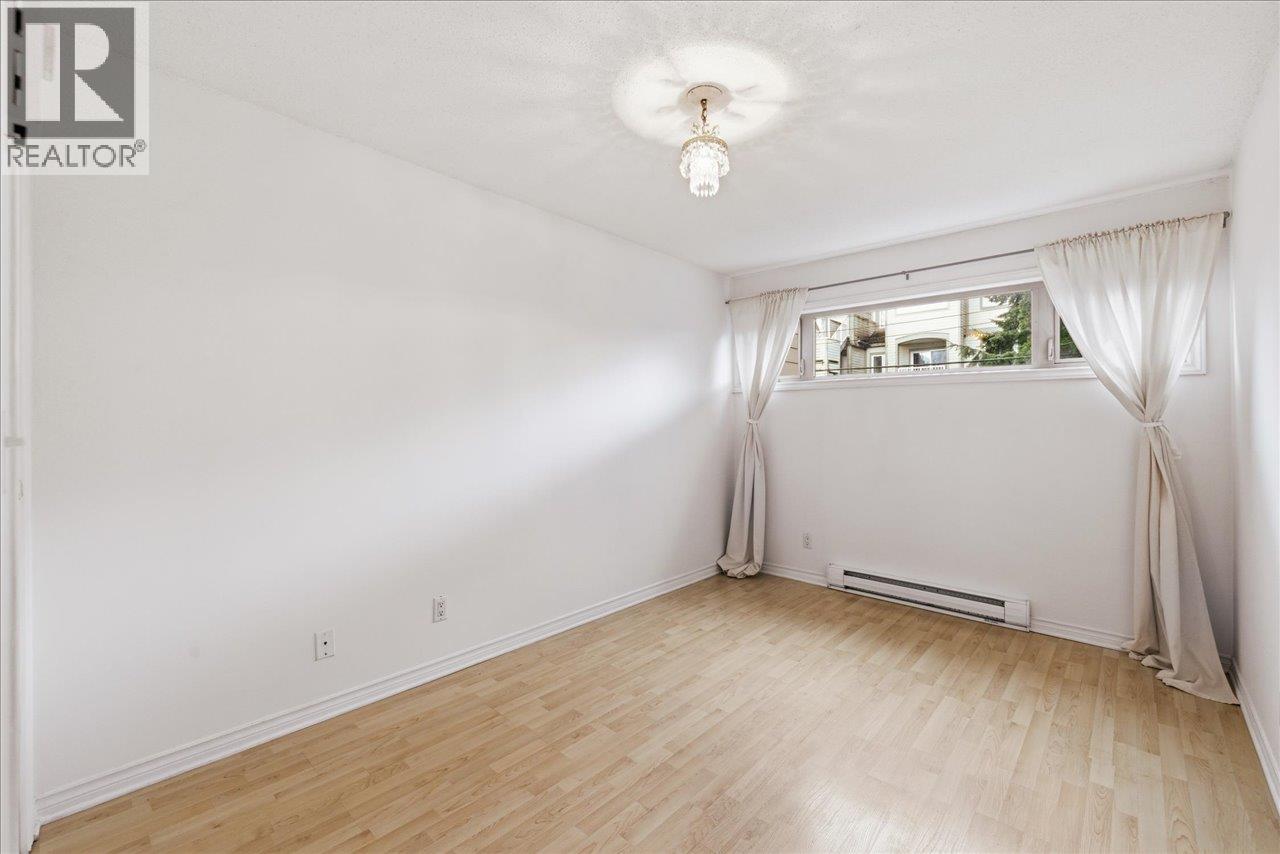 304 1864 Frances Street, Vancouver, British Columbia  V5L 1Z7 - Photo 4 - R3107356