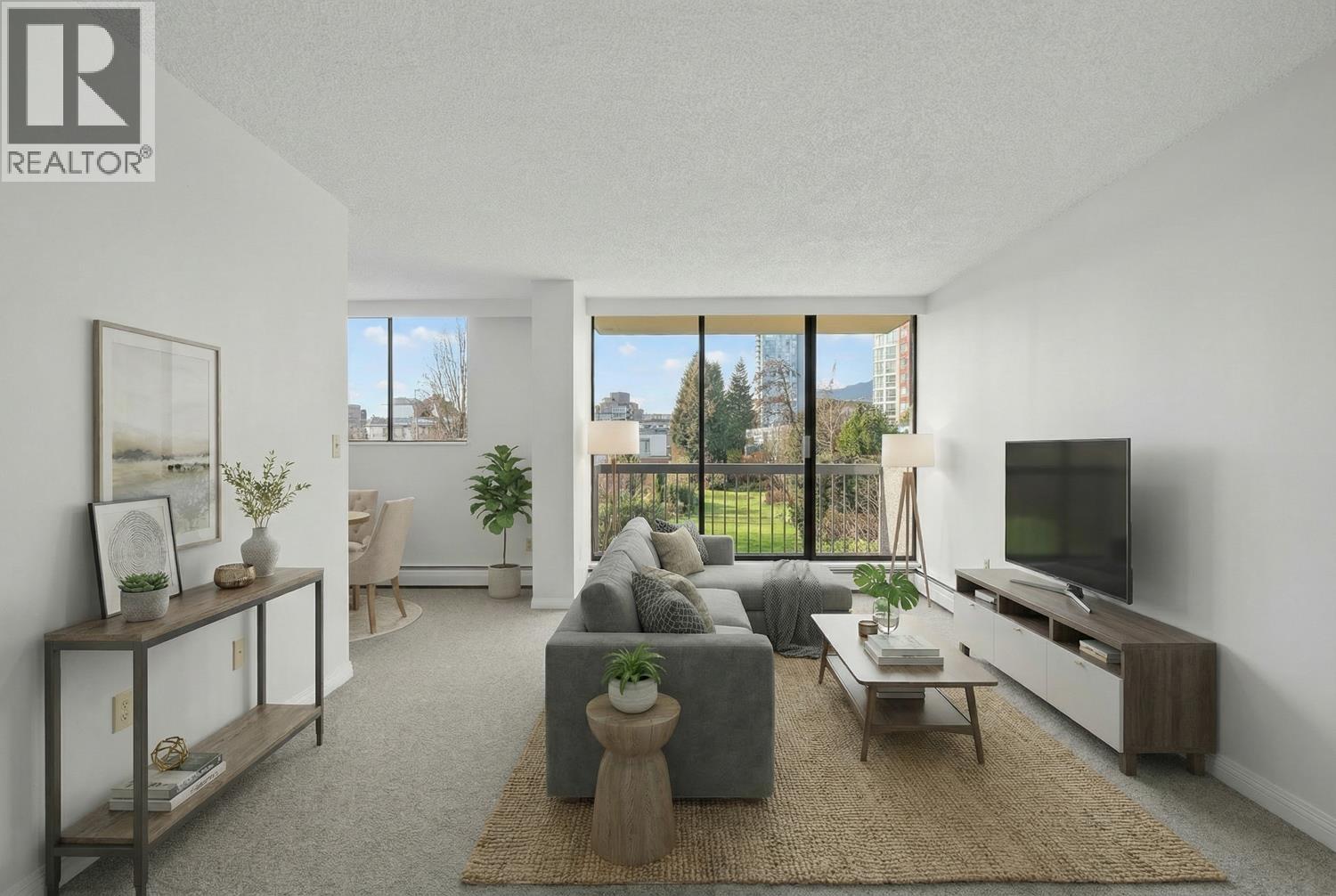 203 145 ST. GEORGES AVENUE, North Vancouver, British Columbia