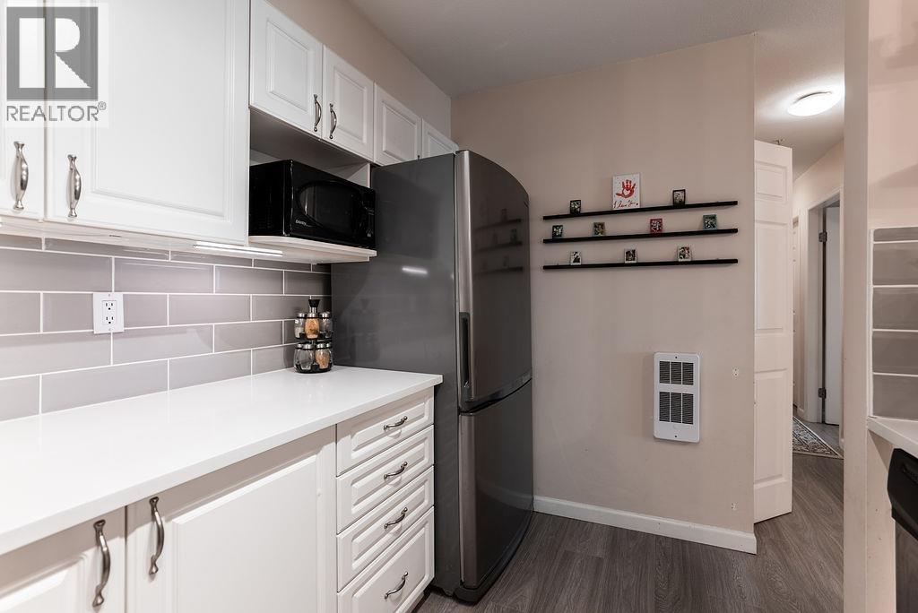 10 6588 Southoaks Crescent, Burnaby, British Columbia  V5E 4K1 - Photo 14 - R3107381