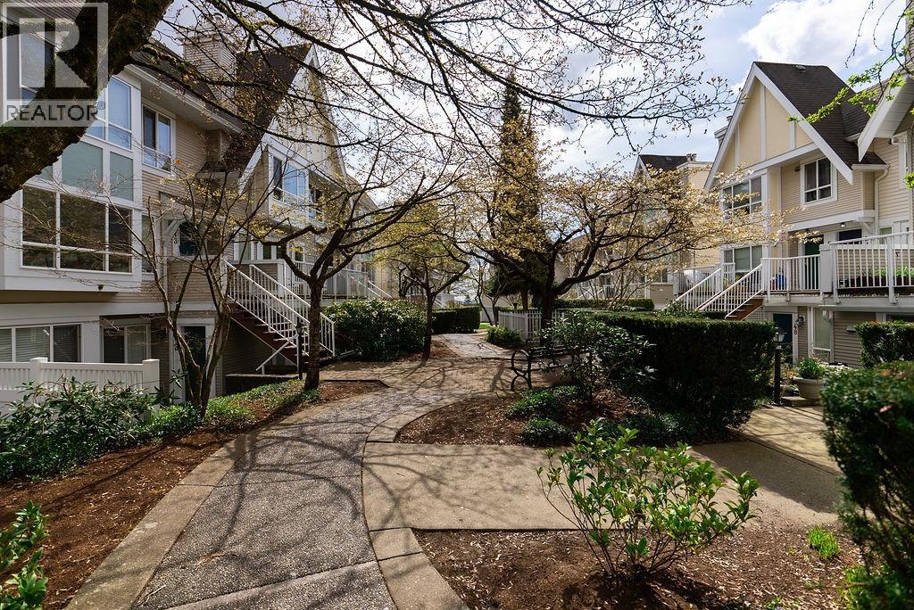 10 6588 Southoaks Crescent, Burnaby, British Columbia  V5E 4K1 - Photo 29 - R3107381