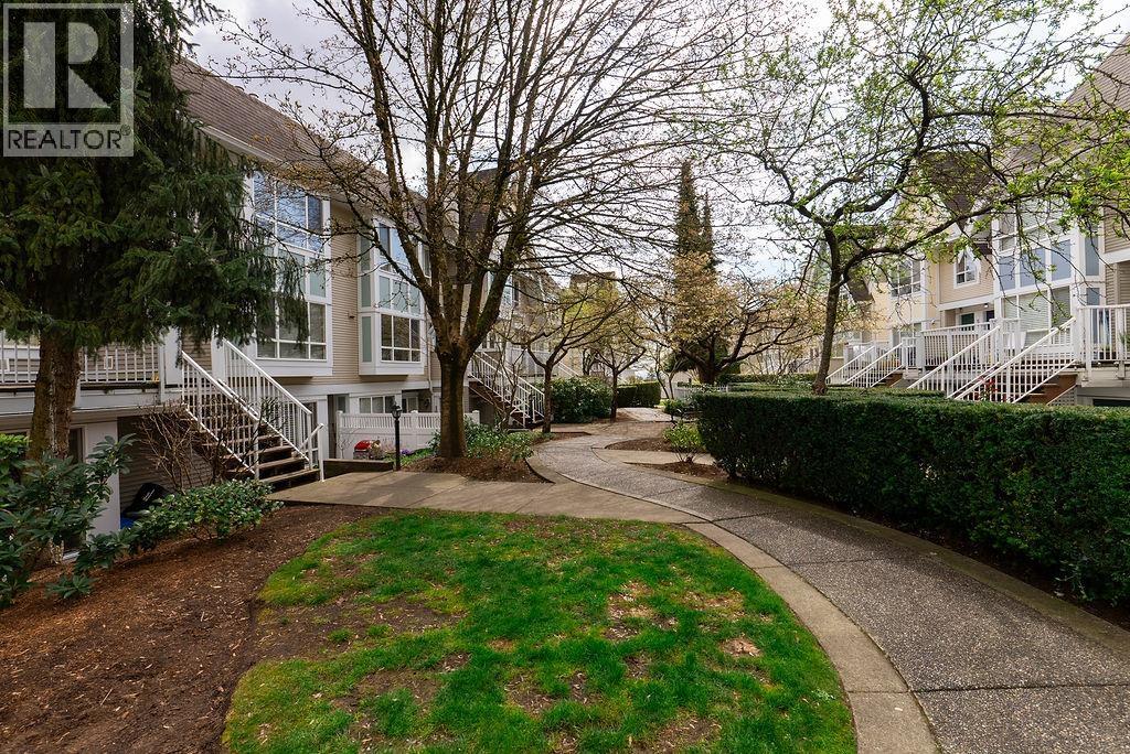 10 6588 Southoaks Crescent, Burnaby, British Columbia  V5E 4K1 - Photo 30 - R3107381