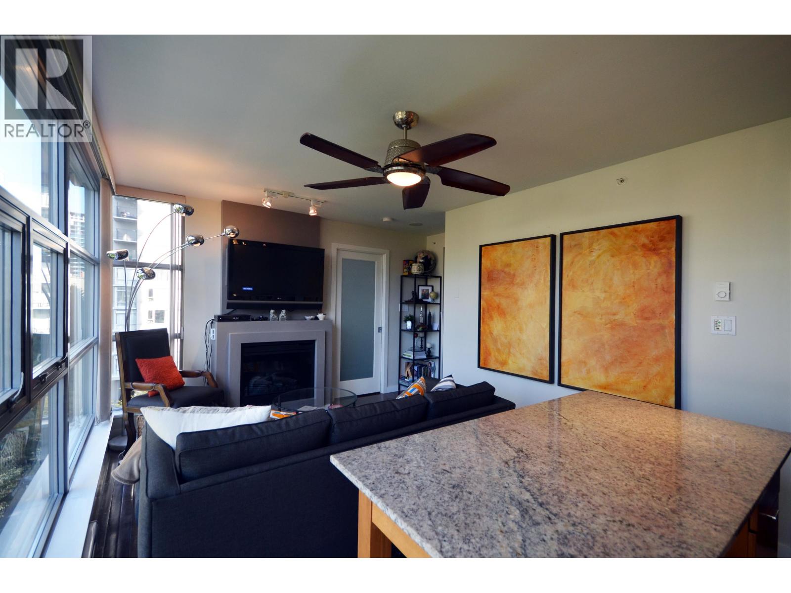 601 989 Beatty Street, Vancouver, British Columbia  V6Z 3C2 - Photo 3 - R3107385