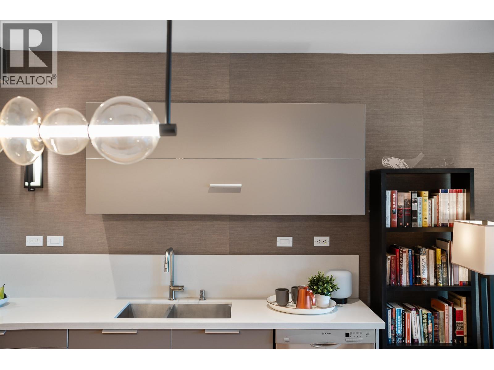 205 1808 W 1st Avenue, Vancouver, British Columbia  V6J 0B3 - Photo 15 - R3107388