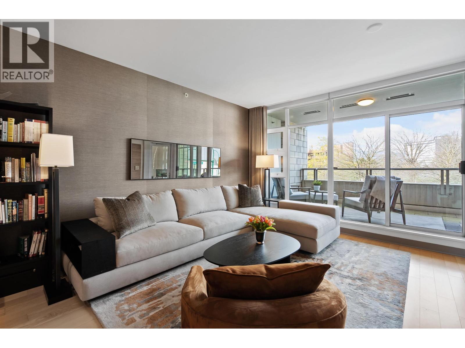 205 1808 W 1st Avenue, Vancouver, British Columbia  V6J 0B3 - Photo 3 - R3107388