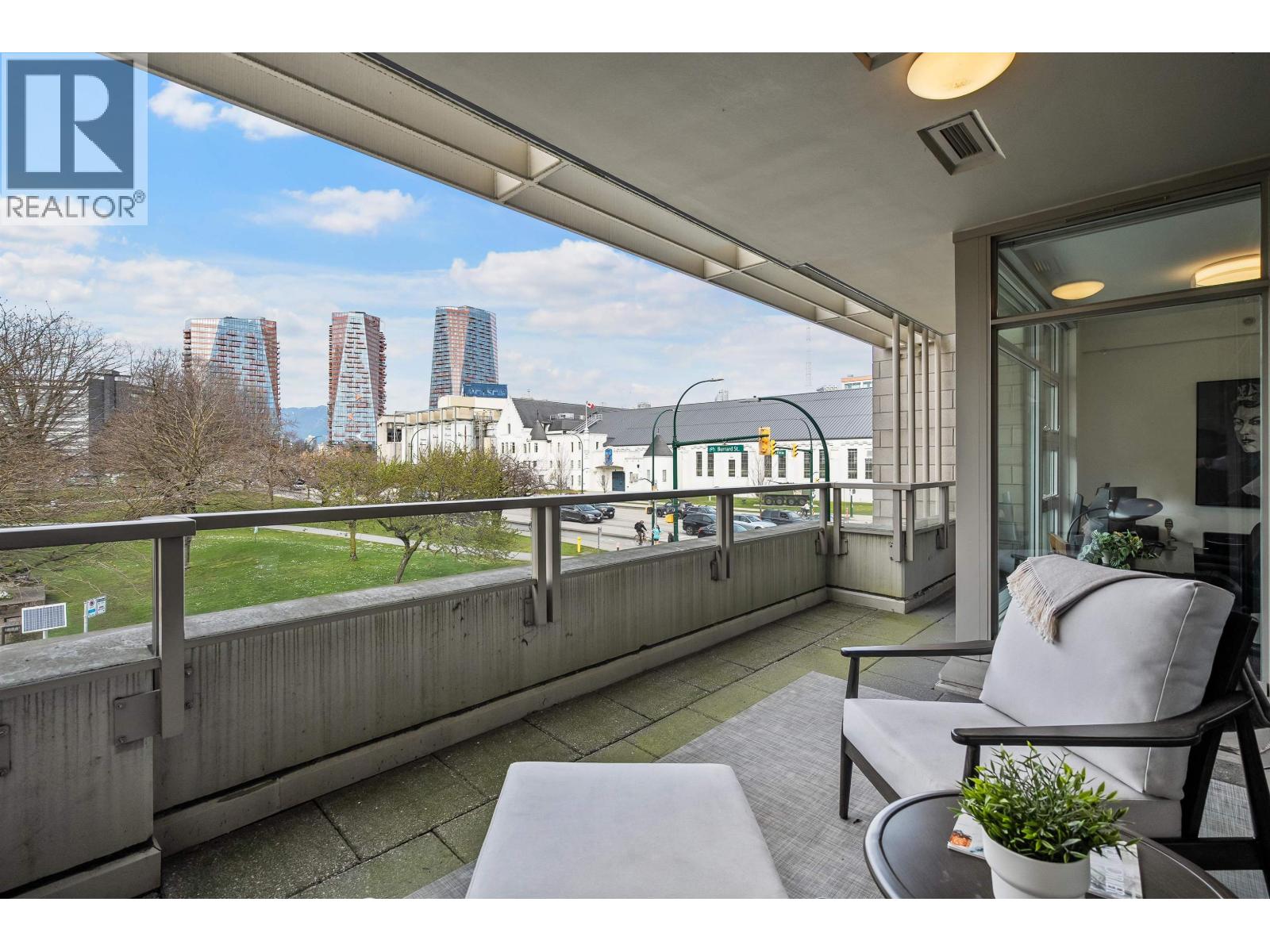 205 1808 W 1st Avenue, Vancouver, British Columbia  V6J 0B3 - Photo 33 - R3107388