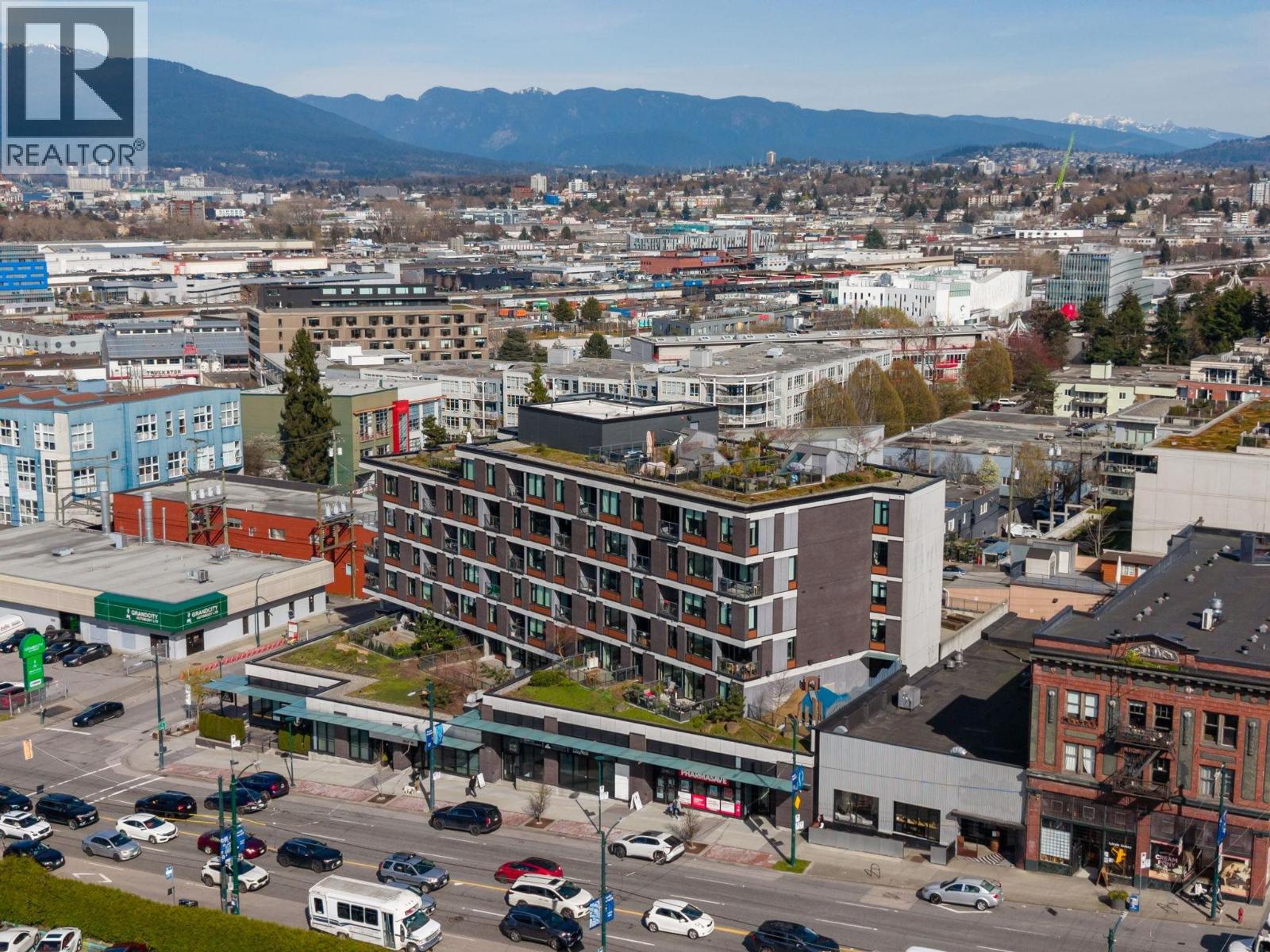 802 210 E 5TH AVENUE, Vancouver, British Columbia