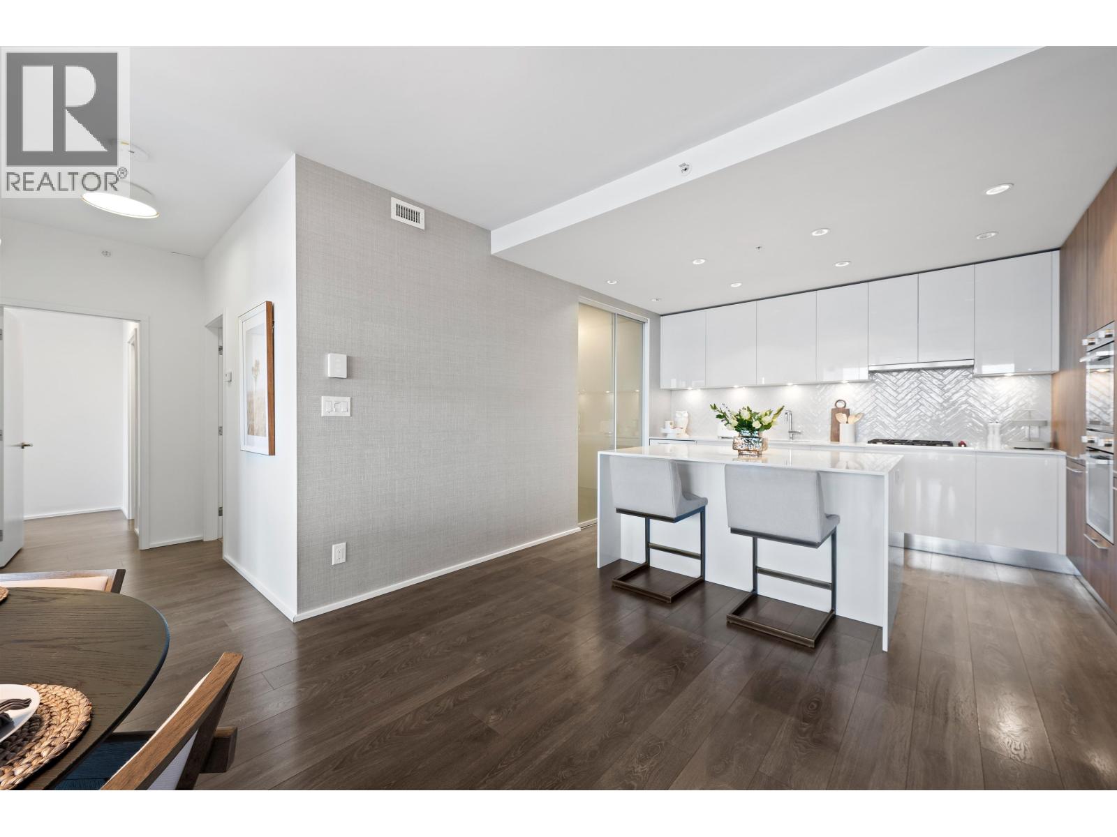 5605 1955 Alpha Way, Burnaby, British Columbia  V5C 0K6 - Photo 18 - R3107425