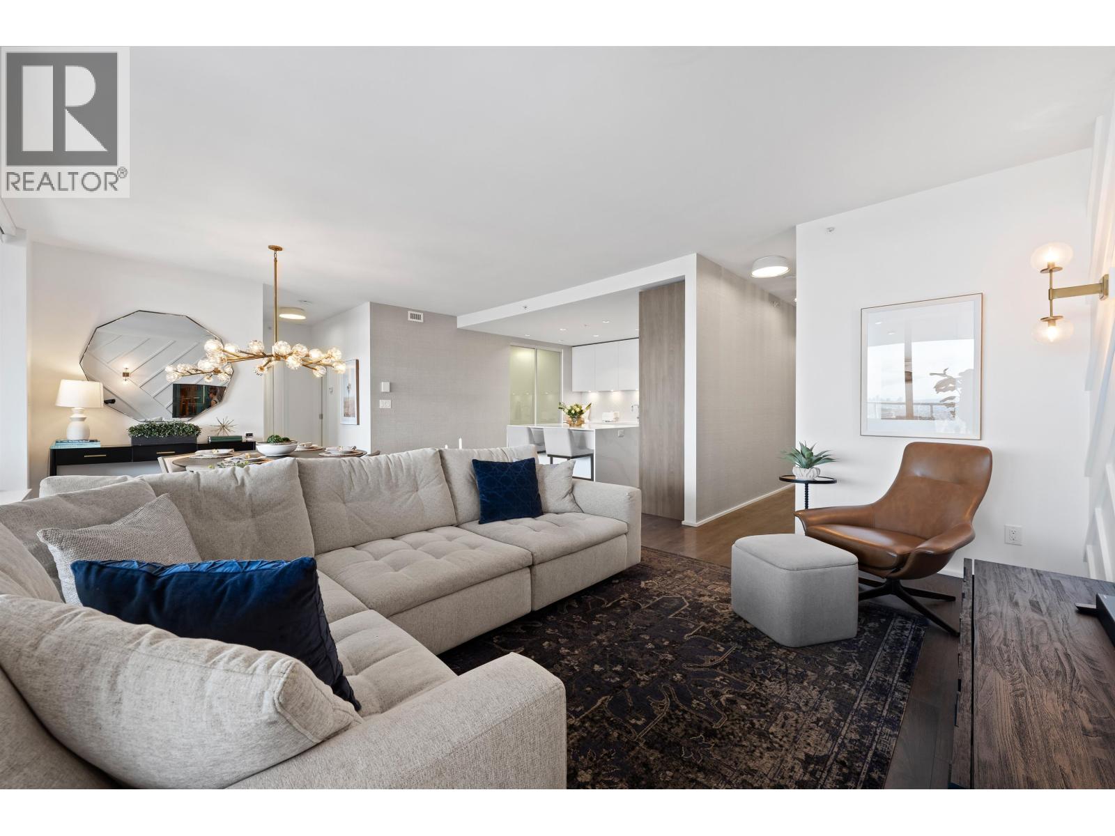 5605 1955 Alpha Way, Burnaby, British Columbia  V5C 0K6 - Photo 5 - R3107425