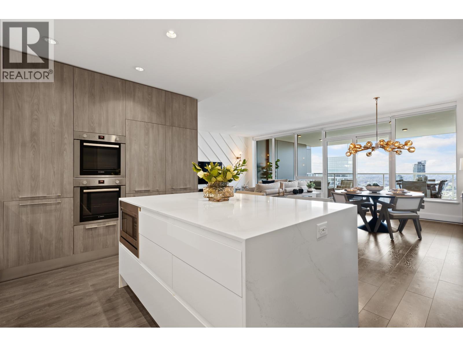 5605 1955 Alpha Way, Burnaby, British Columbia  V5C 0K6 - Photo 8 - R3107425