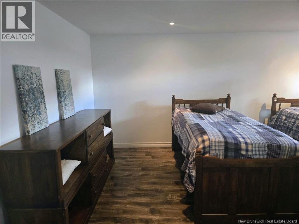 4 Boyd Avenue, Moncton, New Brunswick  E1A 4C2 - Photo 23 - NB136595