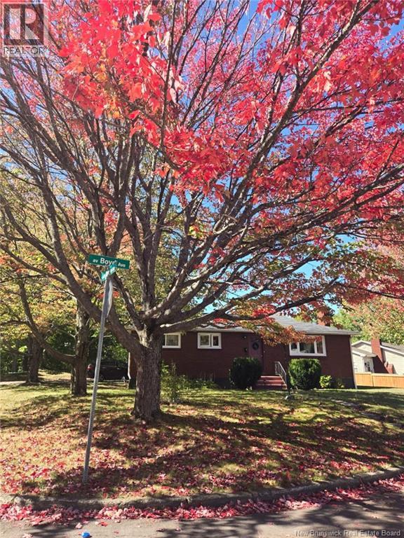 4 Boyd Avenue, Moncton, New Brunswick  E1A 4C2 - Photo 34 - NB136595