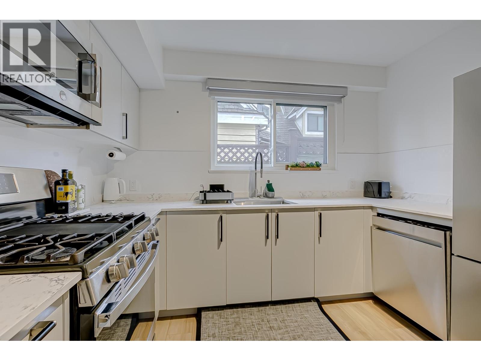 2836 Violet Street, North Vancouver, British Columbia V7H 2L6 - Photo 26 - R3107073