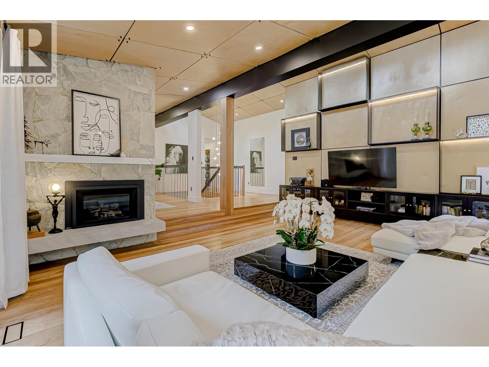 2836 Violet Street, North Vancouver, British Columbia V7H 2L6 - Photo 7 - R3107073