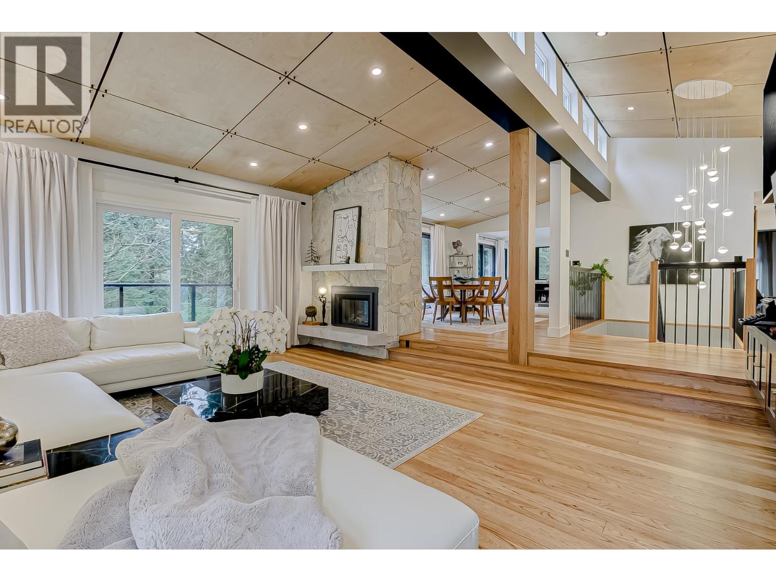 2836 Violet Street, North Vancouver, British Columbia V7H 2L6 - Photo 9 - R3107073