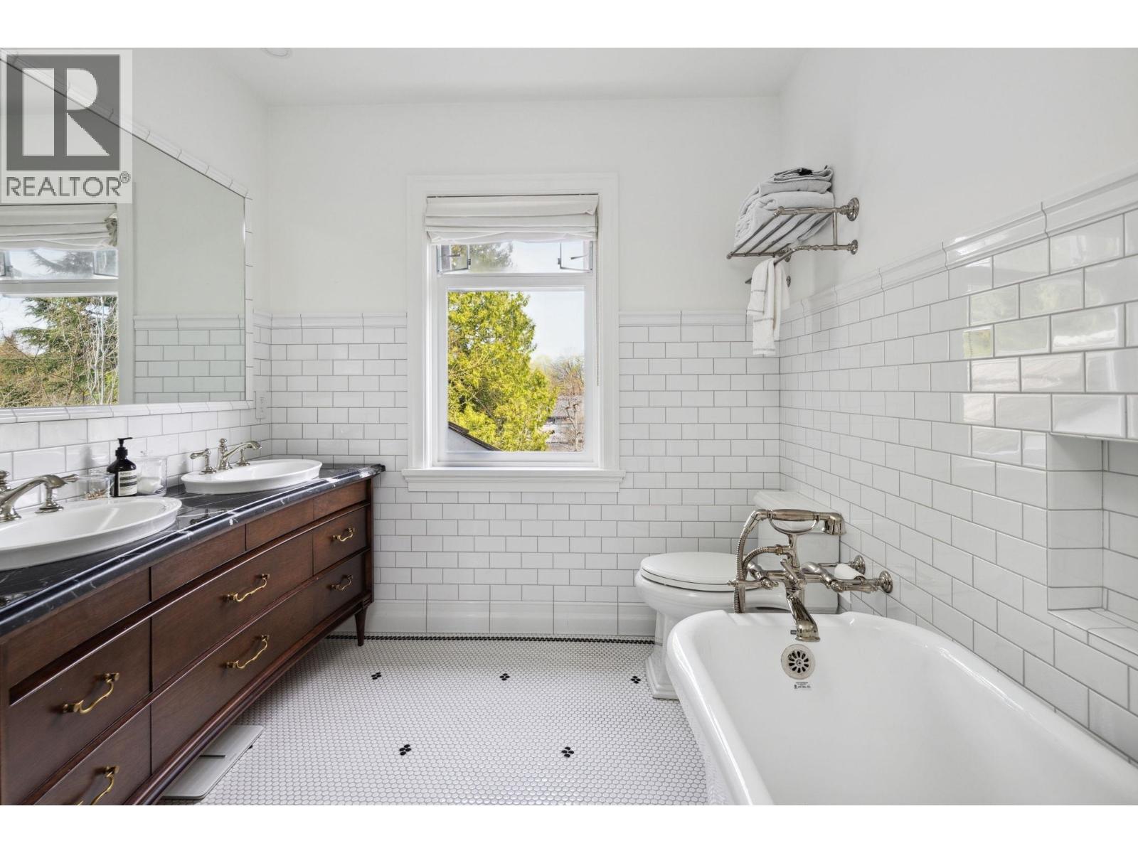 1749 W 38th Avenue, Vancouver, British Columbia  V6M 1R7 - Photo 13 - R3107335