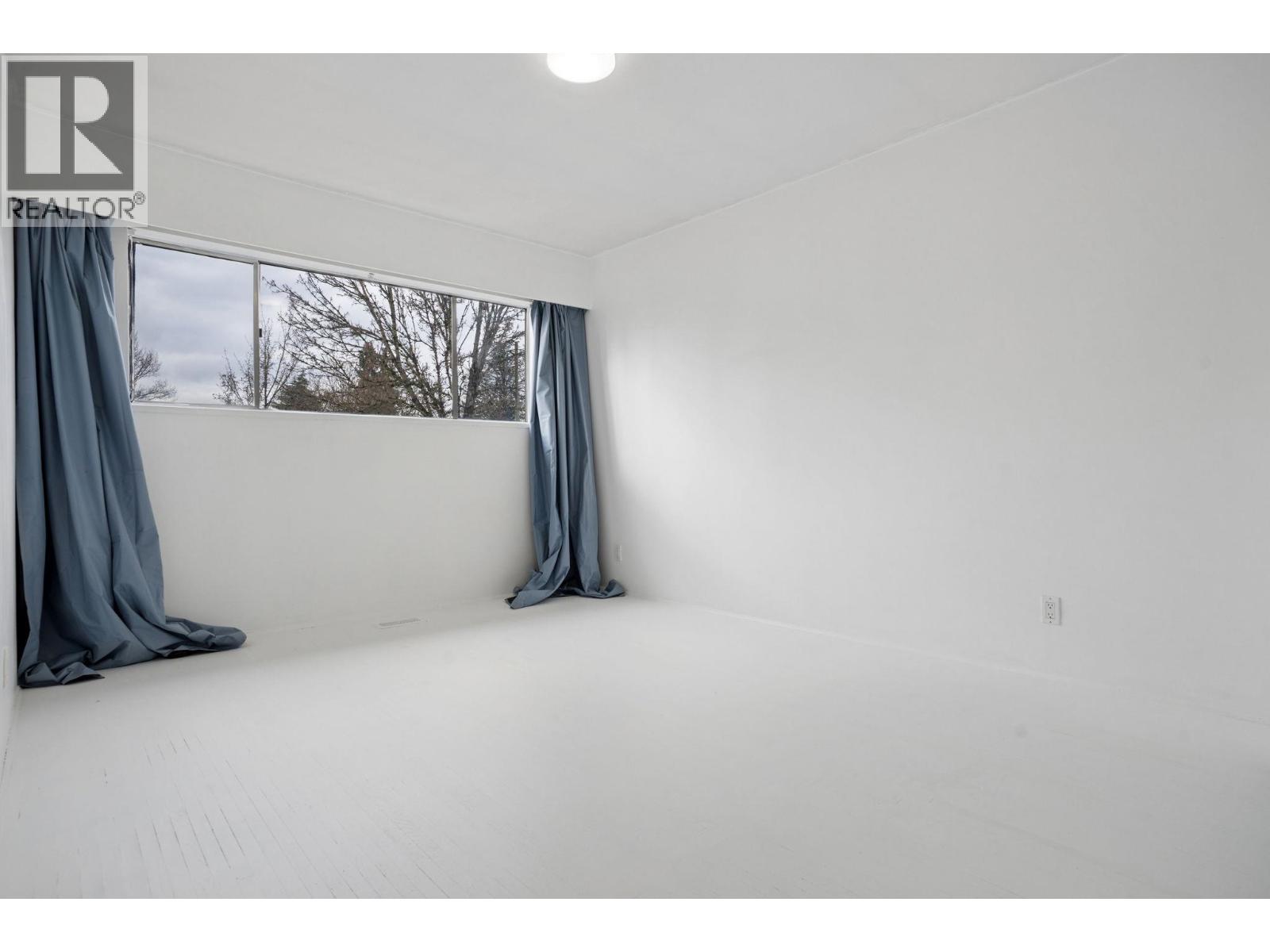 585 W 65th Avenue, Vancouver, British Columbia  V6P 2P6 - Photo 9 - R3107338