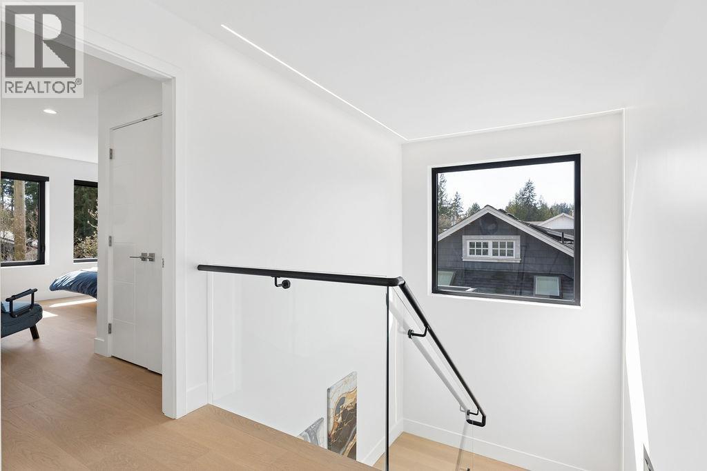 1200 Bedford Court, North Vancouver, British Columbia  V7R 1L2 - Photo 21 - R3107361