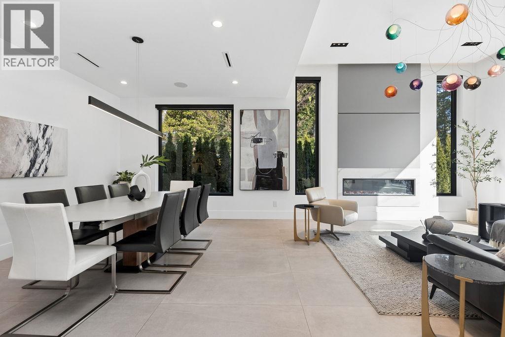 1200 Bedford Court, North Vancouver, British Columbia  V7R 1L2 - Photo 6 - R3107361